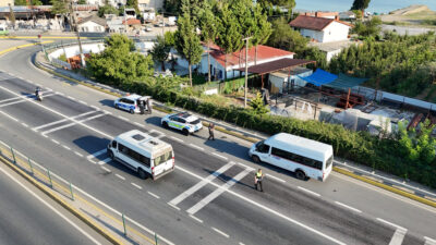 Kocaeli Büyükşehir Belediyesi, Gebze ve Karamürsel’de emniyet birimleriyle koordineli olarak