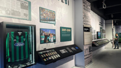 Kocaeli Büyükşehir Belediyesi’nin katkılarıyla hayata geçirilen “Kocaelispor Müzesi”, Yeşil-Siyahlı kulübün