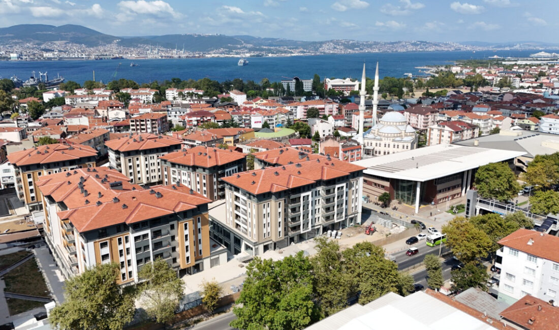 Gölcük merkezli 17 Ağustos 1999 Marmara Depremi, Kocaeli için büyük