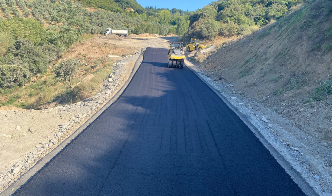 Kocaeli Büyükşehir Belediyesi, Karamürsel Dereköy Mahallesi’nde D-130 Karayolu’ndan İSU İçme