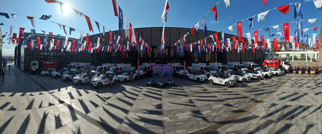 Kocaeli Büyükşehir Belediyesi’nin sahadaki en güçlü hizmet ekiplerinden A Takımı,