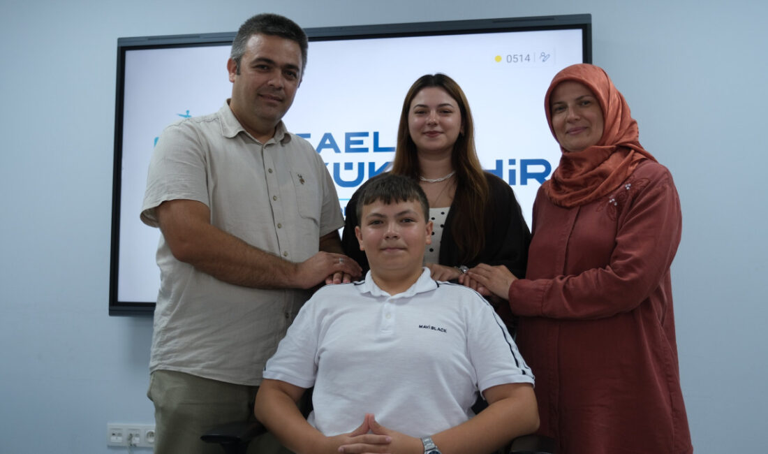 Kocaeli Büyükşehir Belediyesi’nin öğrencilere sunduğu ücretsiz eğitim hizmetlerinin önemli adreslerinden