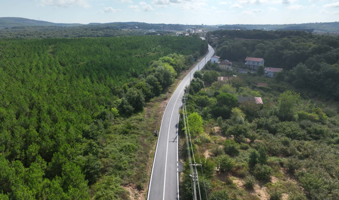 Kocaeli Büyükşehir Belediyesi, Kandıra ilçesinde sürdürdüğü üstyapı çalışmalarıyla bölgedeki ulaşım