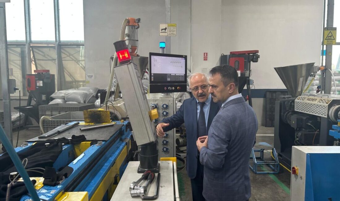 Kocaeli Valisi İlhami Aktaş, Gebze Plastikçiler Organize Sanayi Bölgesi’ni ziyaret