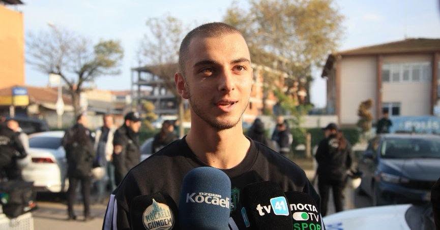 Kocaelispor, altyapısından yetişen genç futbolcu Muhammed Efe Küçük’ü profesyonel kadrosuna