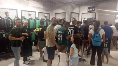 Kocaelispor’un Amed Sportif Faaliyetler ile oynadığı karşılaşma öncesinde Güney Kale