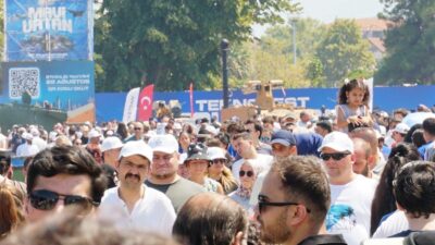 Gölcük Belediyesi, ilçede yoğun ilgi ile devam eden TEKNOFEST’e yaptığı