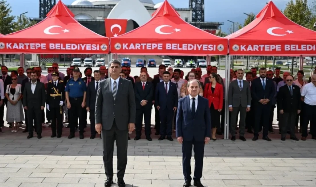 30 Ağustos Zafer Bayramı’nın 104. yıl dönümü Kartepe’de düzenlenen resmi