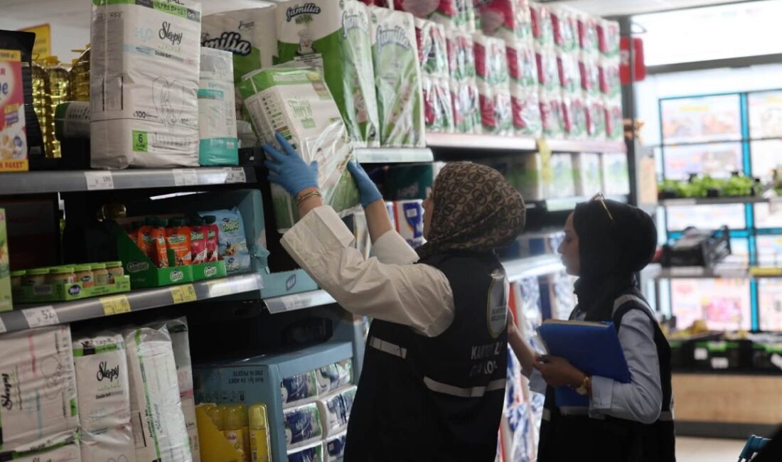 Kartepe Belediyesi Zabıta Müdürlüğü ekipleri, Kocaeli Ticaret İl Müdürlüğü ekipleriyle