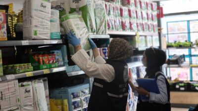 Kartepe Belediyesi Zabıta Müdürlüğü ekipleri, Kocaeli Ticaret İl Müdürlüğü ekipleriyle