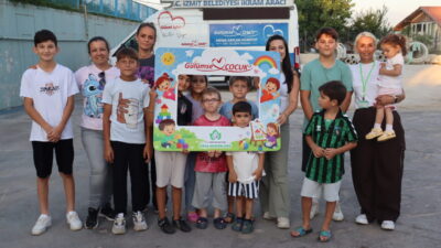 İzmit Belediyesi’nin Solaklar Mahallesi’nde düzenlediği ‘Köyde Şenlik Var’ etkinliğinde çocuklar