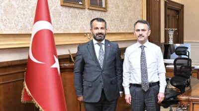 Bitlis Hizan Belediyesi Meclis Üyesi Hasan Hizanlı, Kocaeli Valisi İlhami