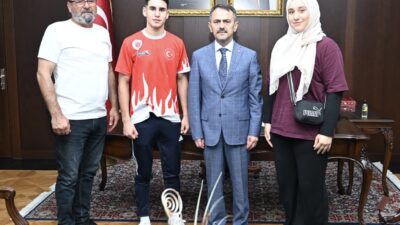Çayırova Yön Spor Kulübü Başkanı ve Antrenör Koray Kaya ile