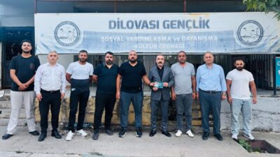 MHP Dilovası İlçe Başkanı Yusuf Turhan ve teşkilat yöneticileri, 23