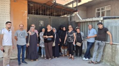 Kocaeli'nin Körfez ilçesinde faaliyet gösteren Global Tekstil'de çalışan işçiler, aylardır