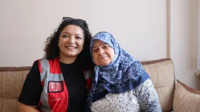 İzmit Belediyesi Sosyal Hizmetler Müdürlüğü, kişisel bakım ihtiyaçlarını kendi imkânlarıyla