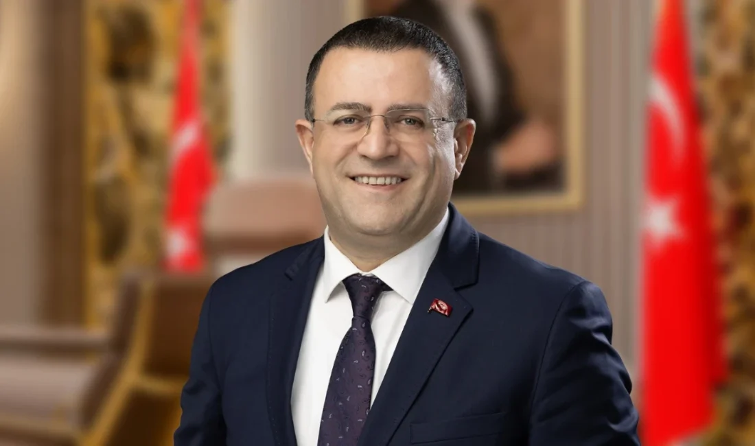 Derince Belediye Başkanı Sertif Gökçe, Cumhuriyet Halk Partisi (CHP) üyeliğinden