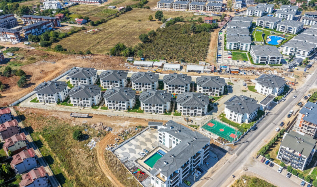 Kocaeli Büyükşehir Belediyesi tarafından hayata geçirilen Kartepe Kent Konut Evleri’nde