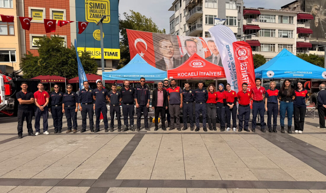 Kocaeli Büyükşehir Belediyesi, “İtfaiye Haftası” kapsamında İzmit ve Gebze Kent