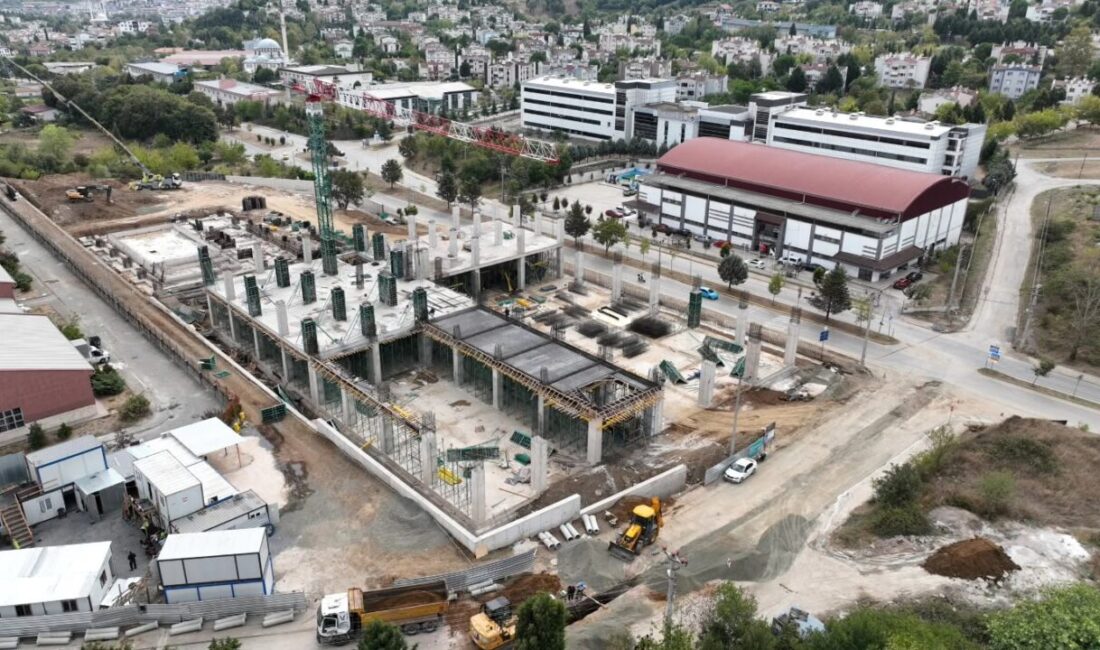 Gölcük Belediyesi tarafından; gençlerin spora yönlendirilmesi ve ilçenin spor altyapısının
