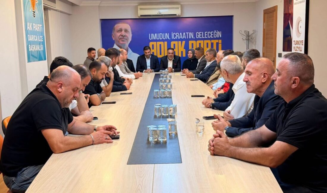 MHP Darıca İlçe Teşkilatı, AK Parti Darıca İlçe Başkanlığı’nı ziyaret