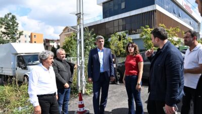 Kartepe Belediye Başkanı Av. M. Mustafa Kocaman, farklı mahallelerde yürütülen