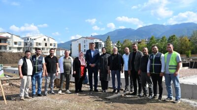 Kartepe Belediye Başkanı Av. M. Mustafa Kocaman, Ataşehir Mahallesi’nde yapımına