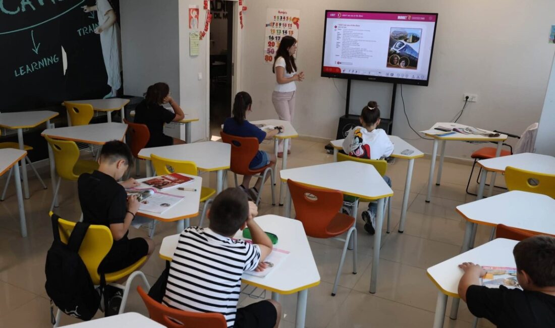 Kartepe Belediyesi’nin gençlere yönelik eğitim, sanat ve kişisel gelişim çalışmalarını