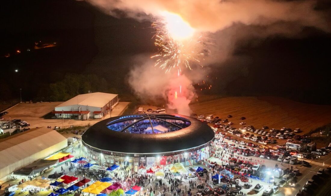 İshakçılar’da başlayan 23. Taşköprü Hasat Sonu Festivali’nin ikinci günü düzenlenen