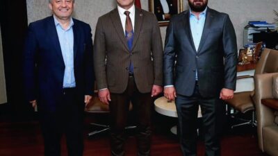 Kocaeli Eğitim Vakfı Yönetim Kurulu Başkanı Tolga Sirmen ve Genel