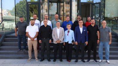 İlçede faaliyet gösteren amatör spor kulüplerinin temsilcileriyle bir araya gelen