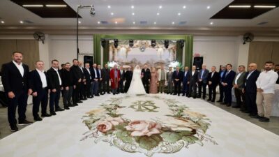 Kocaeli Valisi İlhami Aktaş, Kocaeli Trabzonlular Derneği Başkanı İbrahim İbrahimoğlu’nun