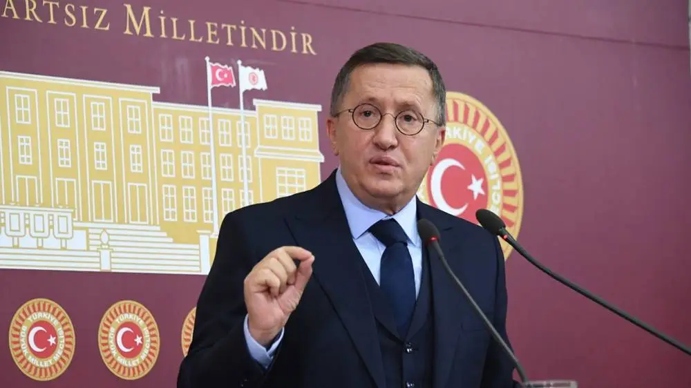 İYİ Parti Kocaeli Milletvekili Lütfü Türkkan, Başiskele’deki Servetiye Cephesi Proje