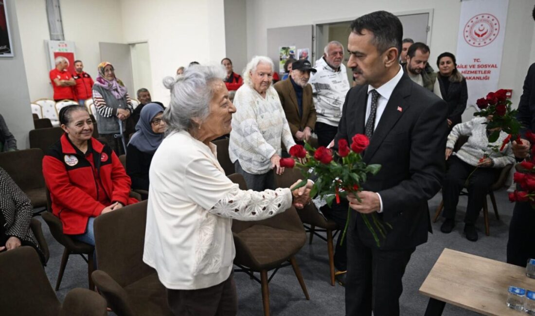 Kocaeli Valisi İlhami Aktaş, 1 Ekim Dünya Yaşlılar Günü vesilesiyle
