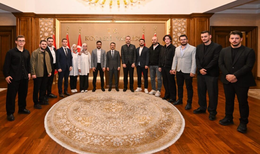 Kocaeli Kent Konseyi Gençlik Meclisi Başkanlığına seçilen Mustafa Berat Ercan