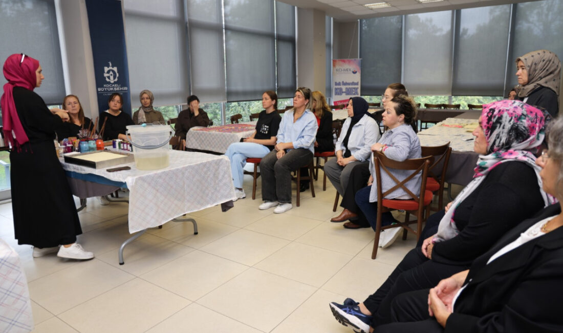 İskeçe Türk Birliği ve Gümülcine Türk Gençlerbirliği El Sanatları Kursu