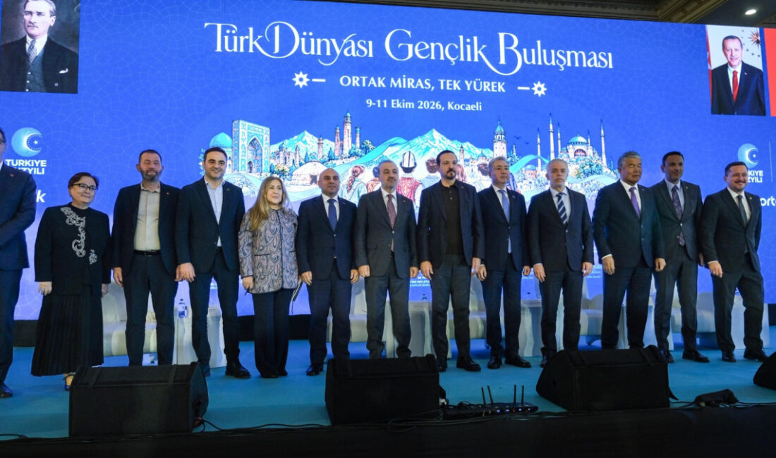Kocaeli Büyükşehir Belediyesi’nin ev sahipliğinde gerçekleştirilen ‘Türk Dünyası Gençlik Buluşması’nın