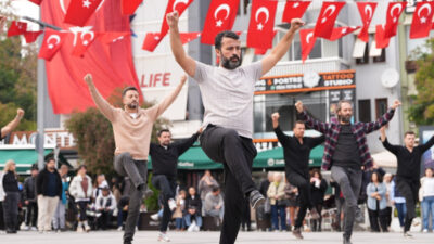Kocaeli Büyükşehir Belediyesi, Cumhuriyet’in kuruluşunun 103. yıl dönümünü anlamlı etkinliklerle