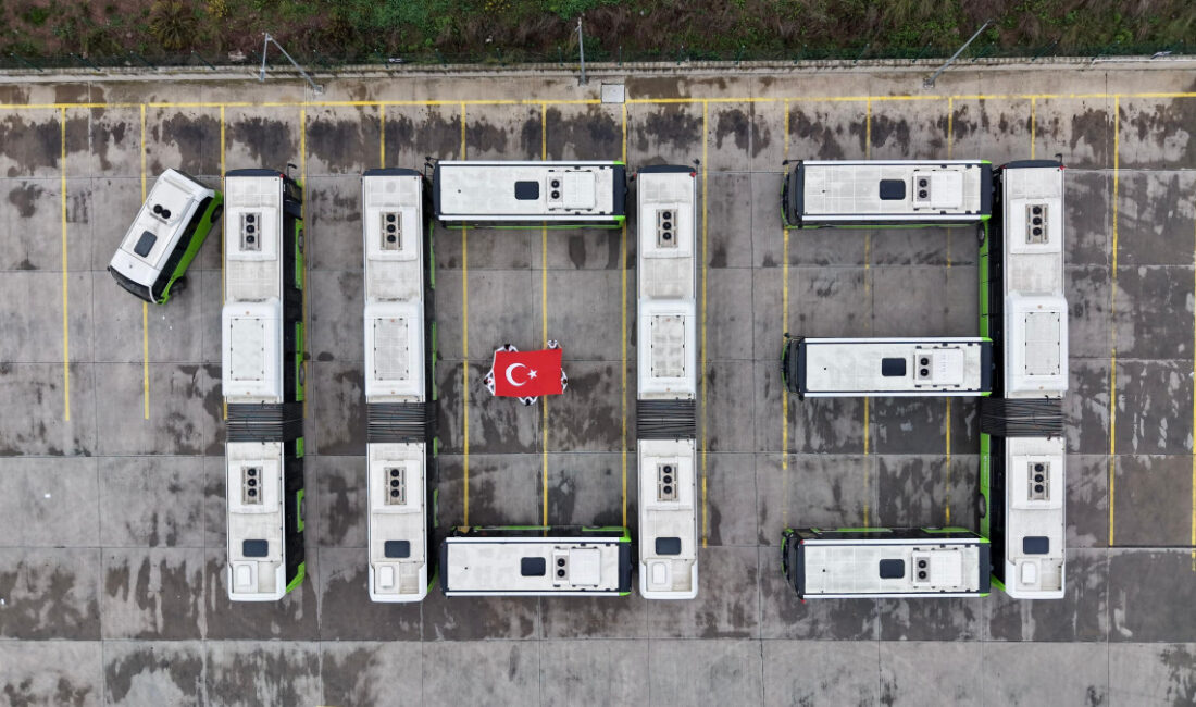 Kocaeli Büyükşehir Belediyesi iştiraklerinden UlaşımPark, Cumhuriyet’in 103. yıl dönümünü özel