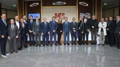 Kocaeli Valisi İlhami Aktaş, Turkuvaz Medya Grubu temsilcileri ve yazarlarıyla