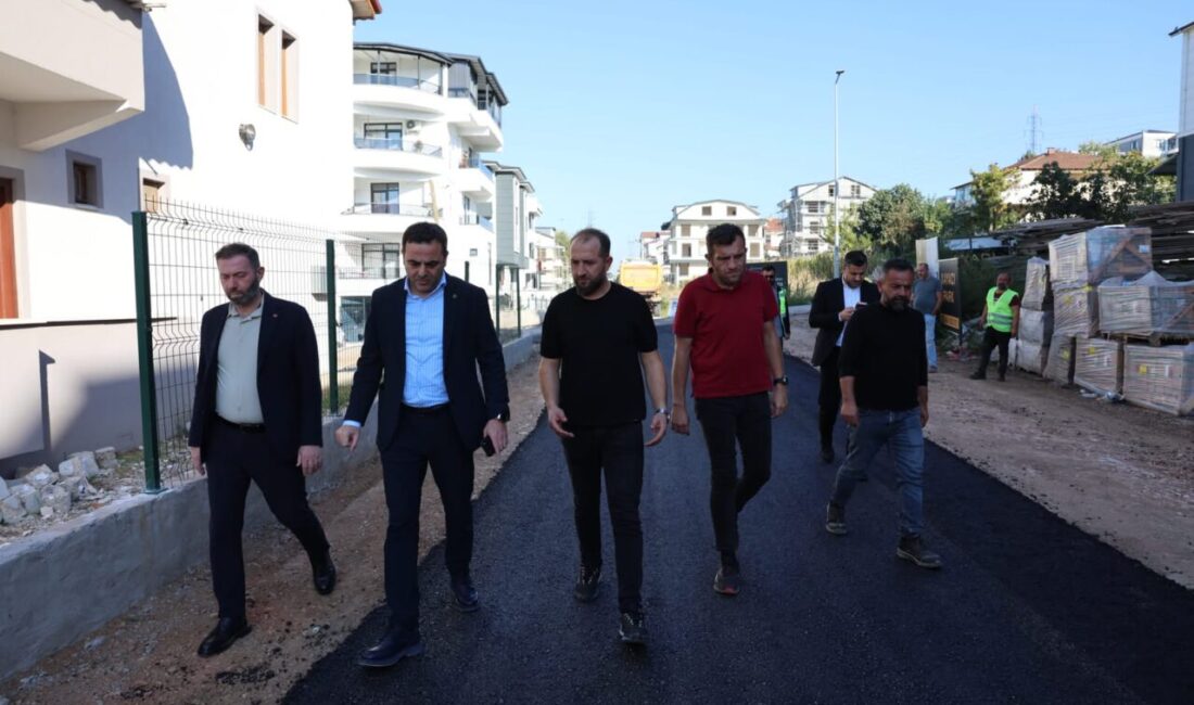 Başiskele Belediyesi, ilçenin dört bir yanında sürdürdüğü üstyapı çalışmalarıyla mahallelerin