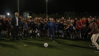 Çayırova Belediye Başkanı Bünyamin Çiftçi, Çayırova Kulüpler Birliği’nin düzenlediği yeni
