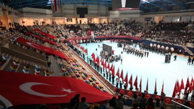 Aziz milletimizin bağımsızlığından ve hürriyetinden asla ödün vermeyeceğini tüm dünyaya
