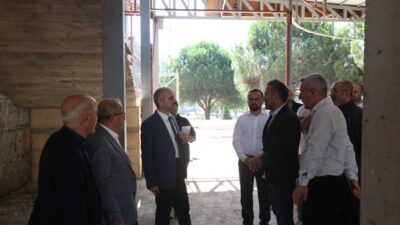 Çayırova Belediye Başkanı Bünyamin Çiftçi, Cumhuriyet mahallesinde inşaatı devam eden