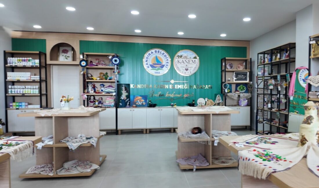 Kandıralı kadınların göz nuru ve el emeğiyle hazırladığı ürünlerin sergilenip