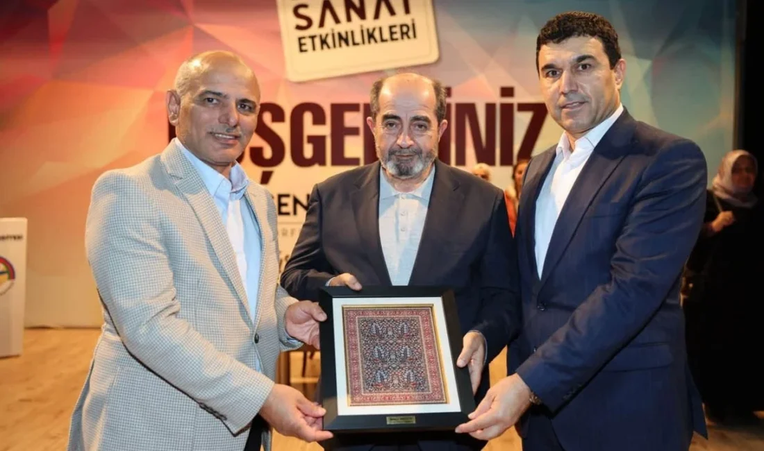 Körfez Belediyesi tarafından düzenlenen “Toplumun Kalbi: Aile” konulu söyleşide, Ömer
