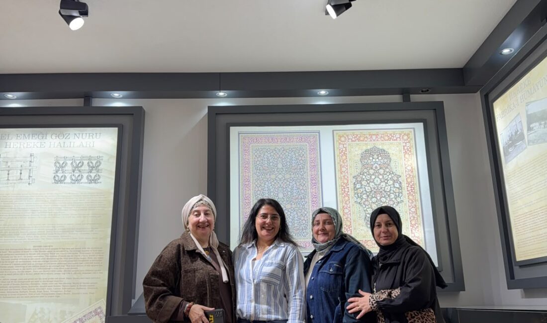 Kültür ve Turizm Bakanlığı İpek Halı Tasarım Sanatçısı Nesrin Türedi,