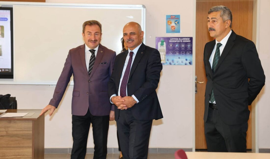 Körfez Belediye Başkanı Şener Söğüt, Çamlıtepe Mesleki ve Teknik Anadolu