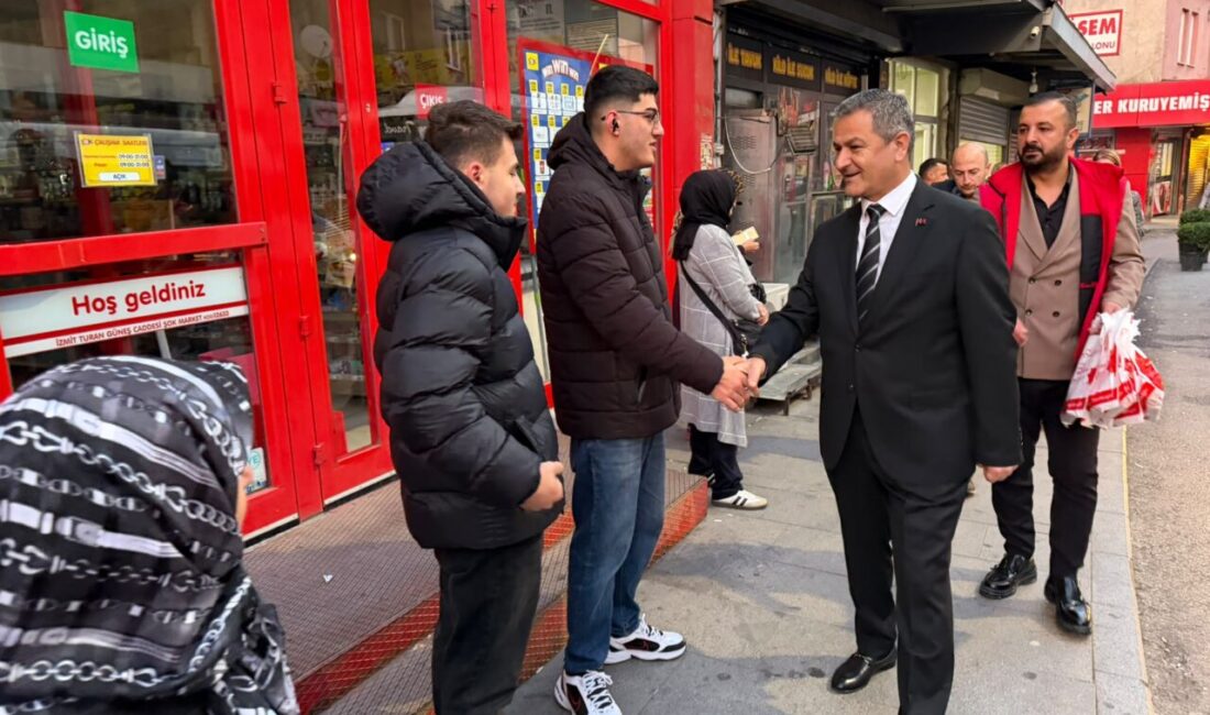 İzmit Belediyesi Başkan Vekili Lütfü Obuz ve İzmit Belediyesi Meclis