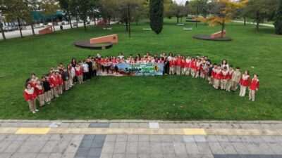 İzmit Belediyesi Gençlik ve Spor Hizmetleri Müdürlüğü tarafından Dünya Yürüyüş